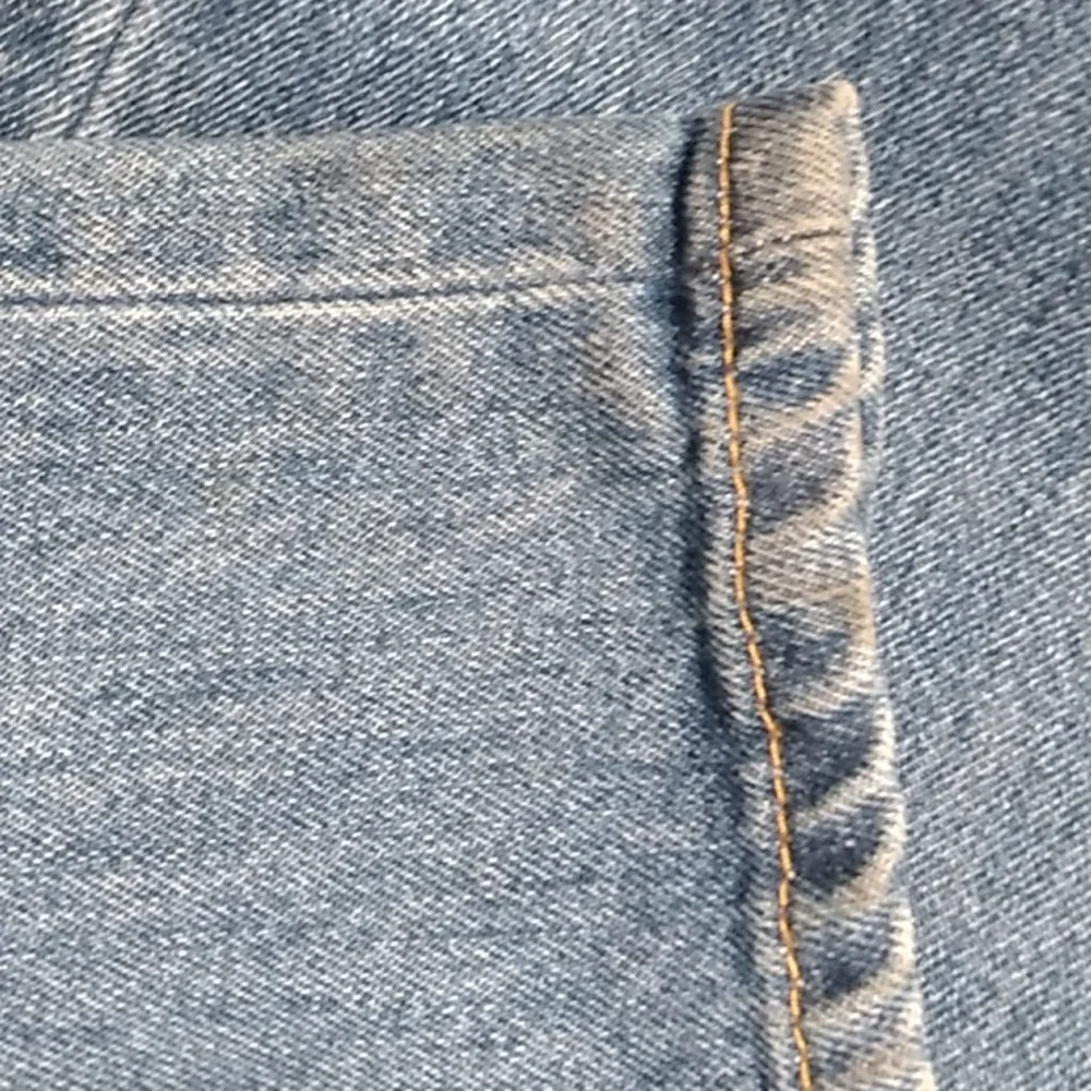 (A-77) SALE! NWT Levis 517 Bootcut Jeans Sz.38x38 W Flaws